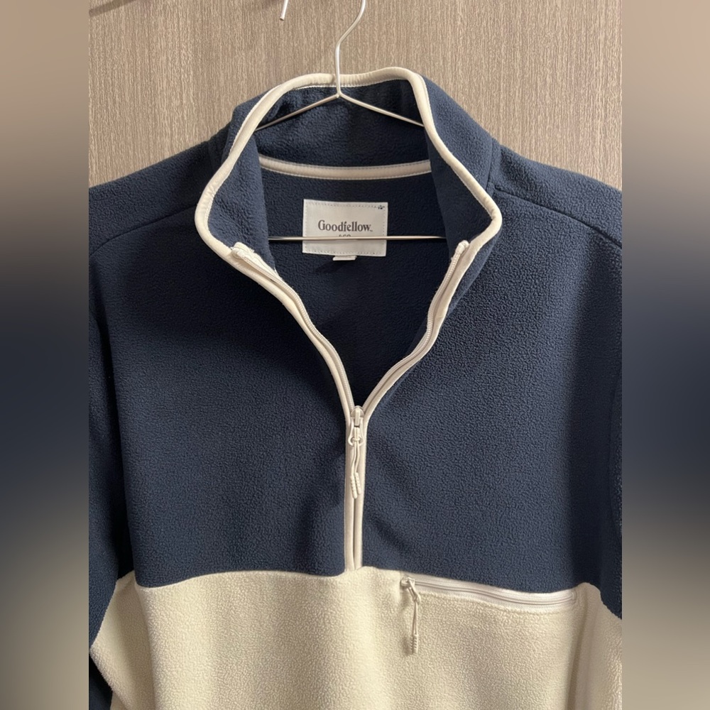 Goodfellow pullover fleece sweater - Picture 4 of 4